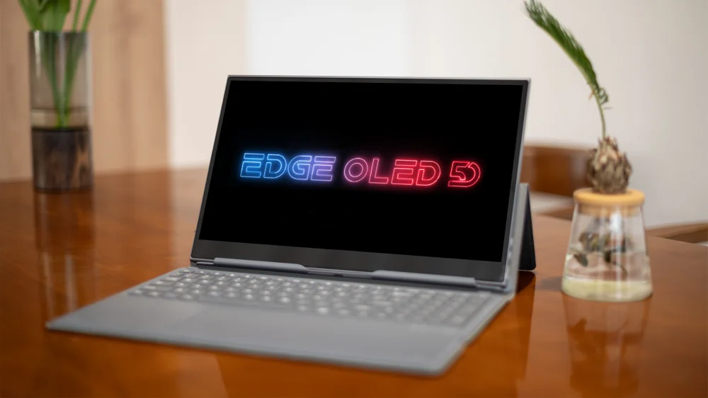 EDGE OLED 5D with Bluetooth Keyboard